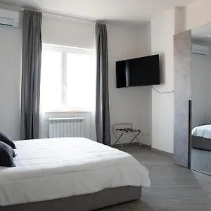 Bed & Breakfast Monteleone ,12, Napels